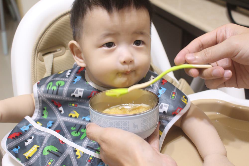 【育兒】美國Kangovou小袋鼠餐具~兒童餐具界的愛瑪仕