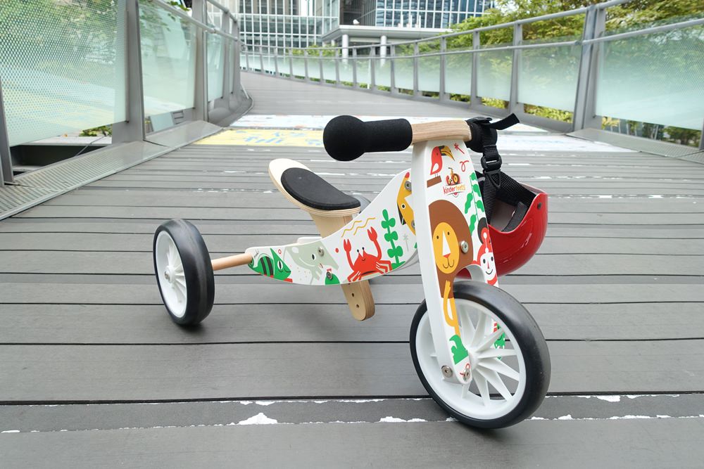 【2018育兒好物】美國kinderfeets木製平衡滑步車~飆仔旺財的無敵風火輪！
