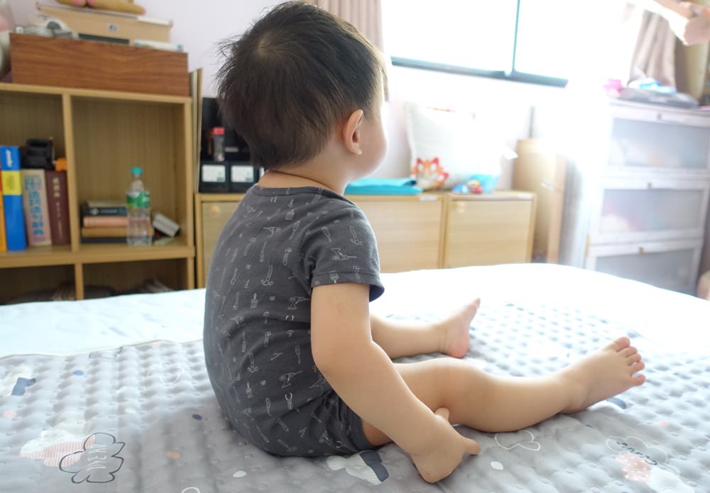 【育兒好物】韓國lolbaby Hi Jell-O涼感蒟蒻床墊~火爐寶寶的救星