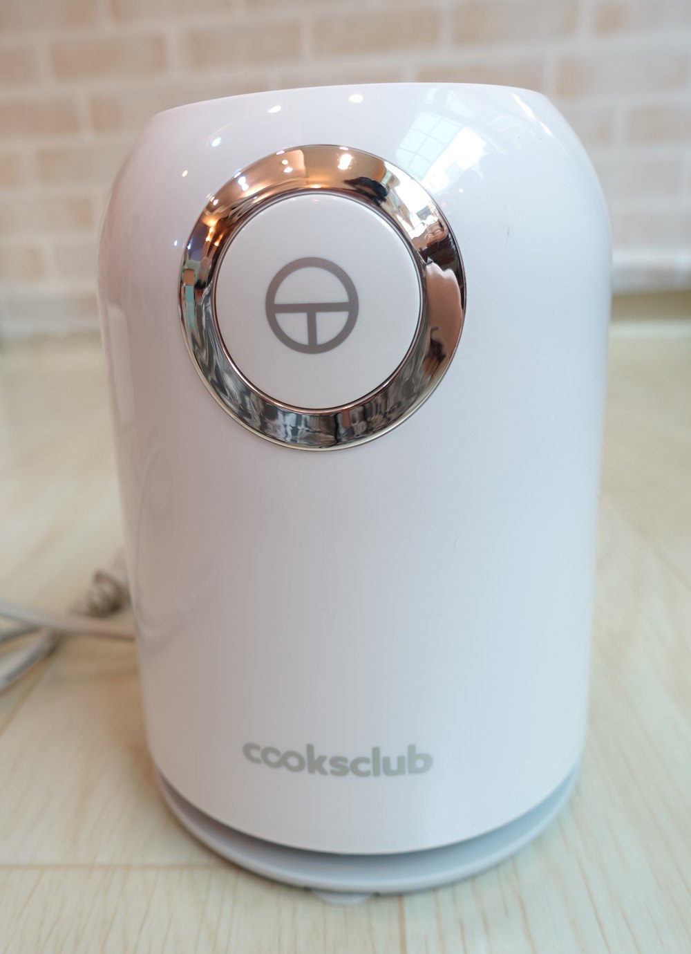 【白色家居】超美型澳洲cooksclub歡樂雙享輕巧果汁機~我的新歡小白隨行杯果汁機！