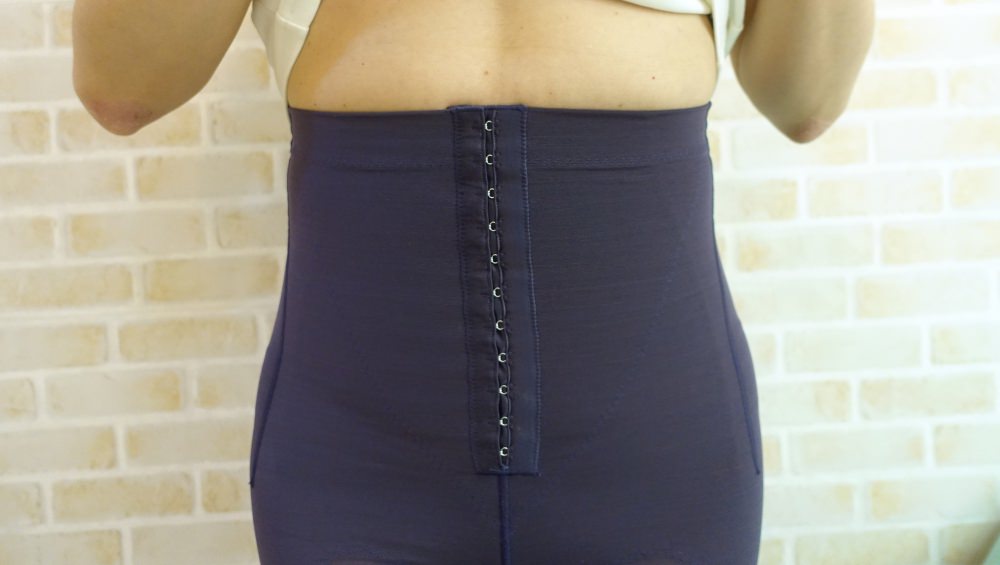 【穿搭】想不到吧！VENUS維娜斯3D雕塑長褲的日常穿搭(紫外光新色)