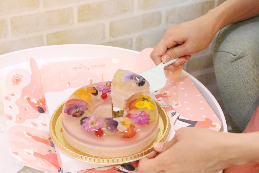 【蛋糕推薦】Kawacake卡瓦蛋糕～超美超夢幻的真花瓣蛋糕～全台可宅配