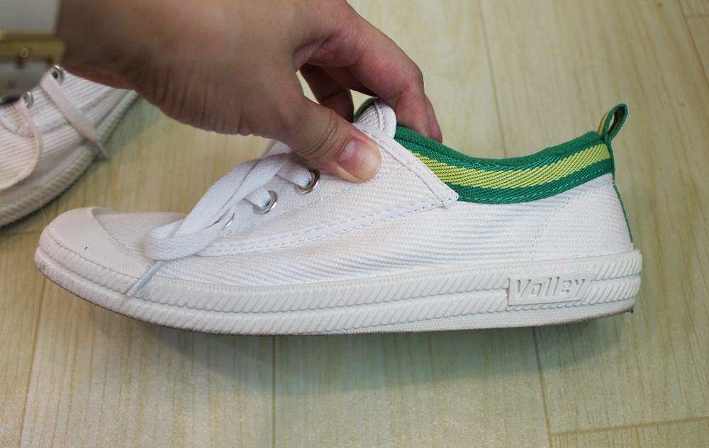 【穿搭】澳洲VOLLEY小白鞋~超高CP值的澳洲國民休閒鞋(王菲同款)