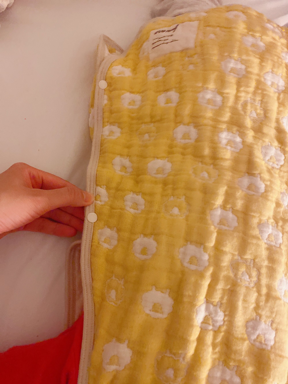 【育兒好物】日本製超柔軟~Fuwara六重雲朵紗防踢被/被毯 & Nicott五重珍珠紗巾/洗澡巾