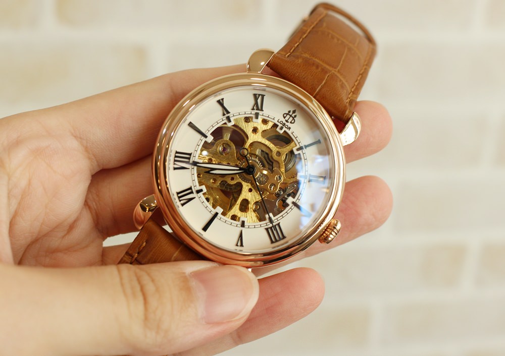 【穿搭】LOBOR Cosmopolitan機械錶-超大氣40mm大錶面與機械工藝的完美結合