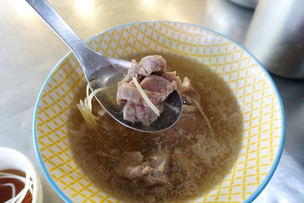 台南崇德菜市場鮮美溫體牛肉湯