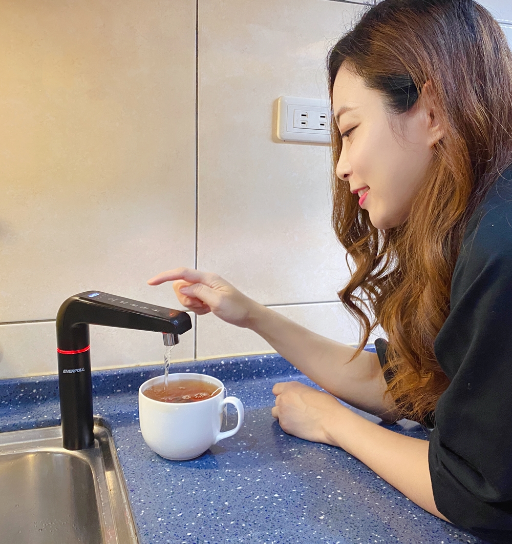 everpoll愛惠浦科技智能櫥下型雙溫UV觸控飲水機EVB-298-E熱水泡茶