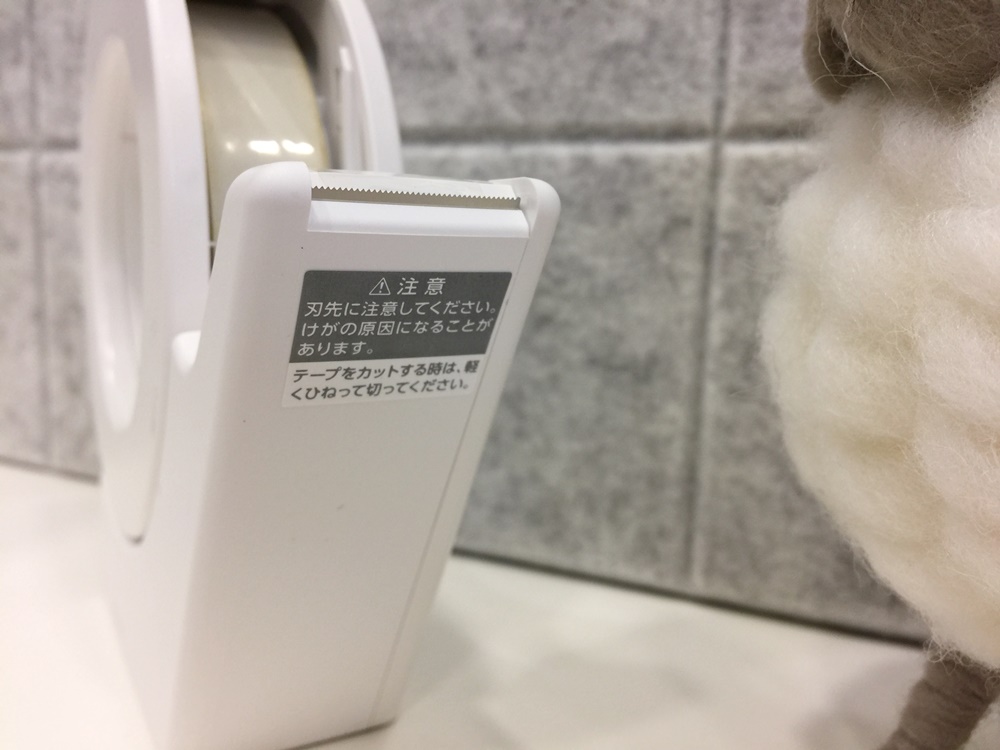 【日本文具】KAKUYO GLOO黏貼系列~白色控的超美型文具(白色膠帶台、方形口紅膠、立可帶雙面膠、3秒膠瞬間膠)
