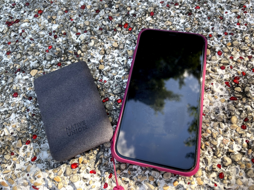 手機螢幕的油汙髒污該怎麼清潔