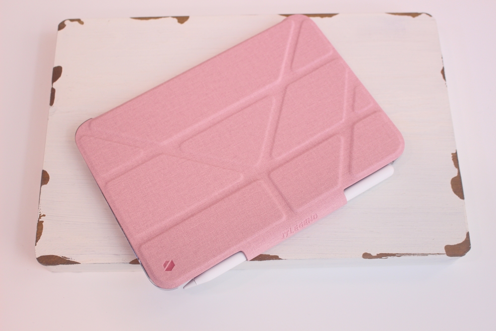 裝上JTLEGEND粉紅色保護殼的iPad mini 6