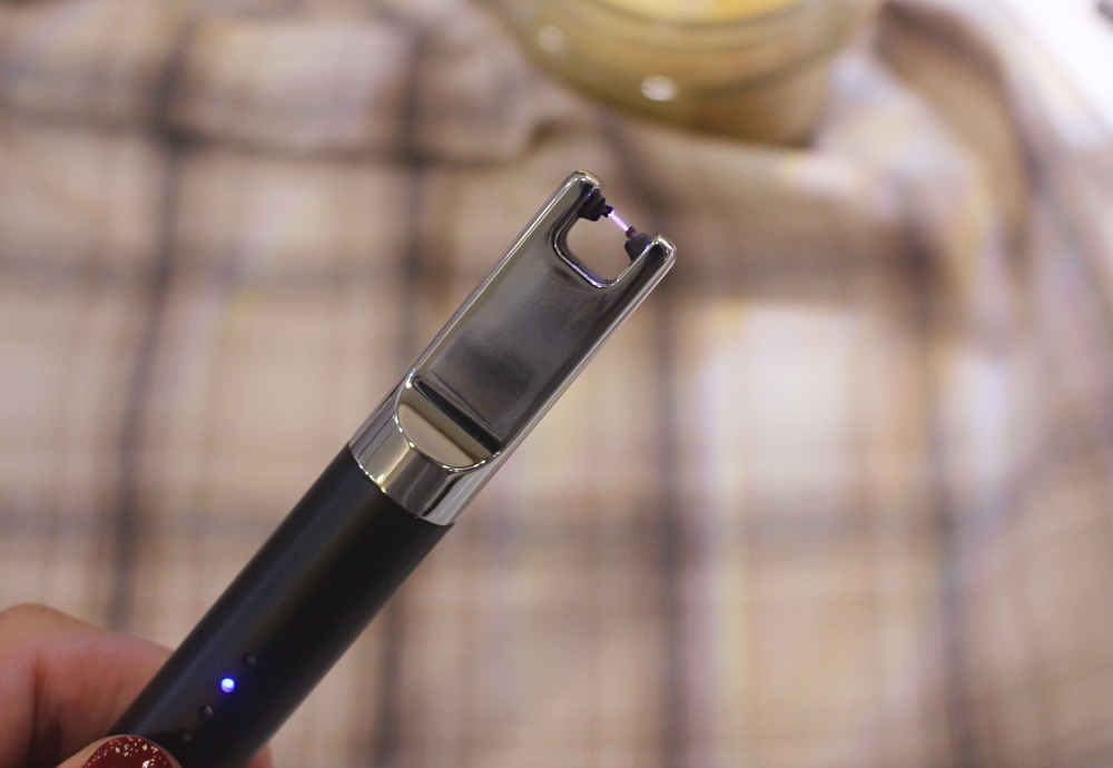 【香氛蠟燭好良伴】BLACHOICE質感USB點火器-受不了耶！連點火器也要這麼有質感長這麼高級！