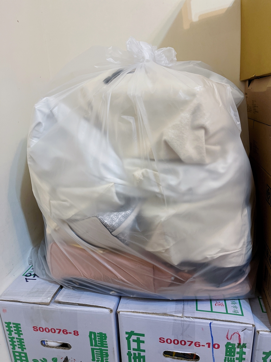 超便宜搬家提供打包衣物用大塑膠袋 搬家大塑膠袋推薦