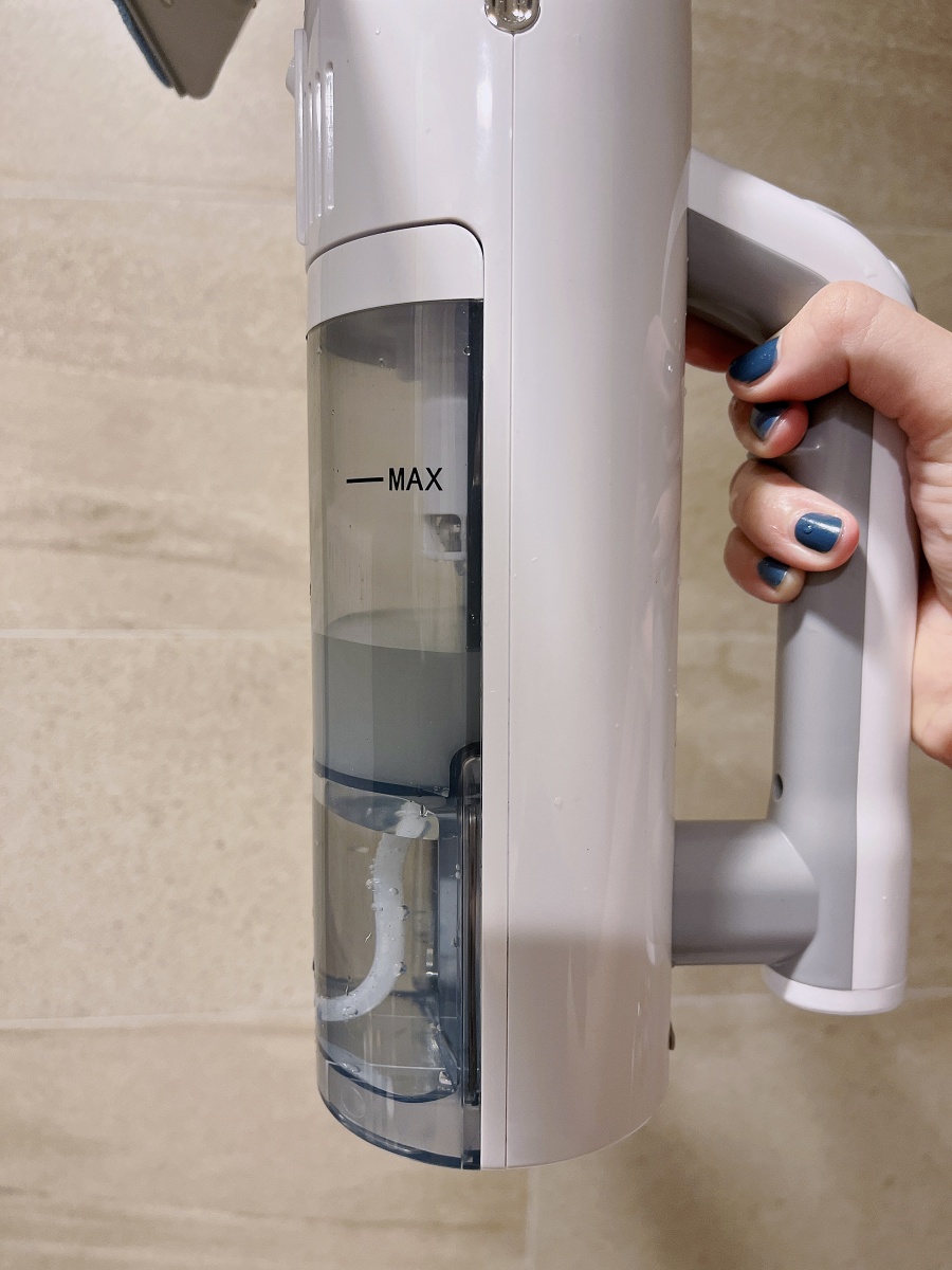 【家居清潔】SWDK無線平面清潔器，一台結合清潔噴劑、抹布、刮刀的擦玻璃好物！
