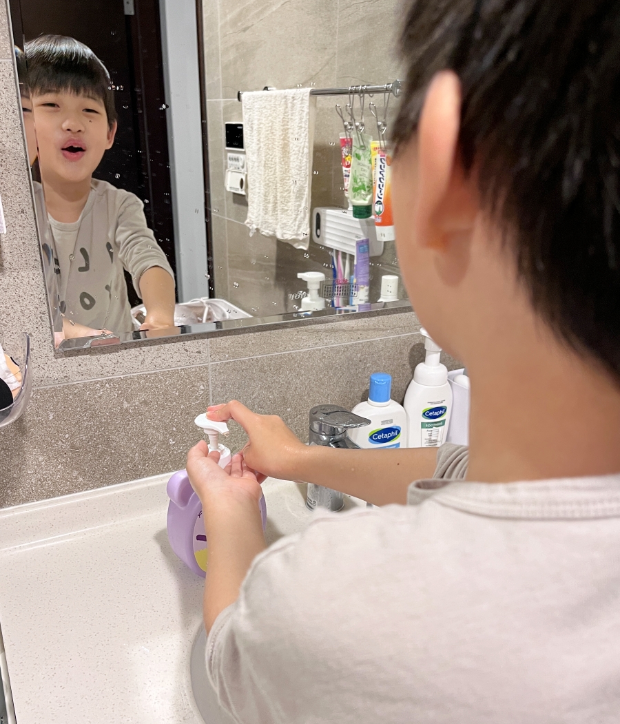 波蘭YOPE兒童洗手露擺在浴室也很好看喔，瞬間提升生活品質