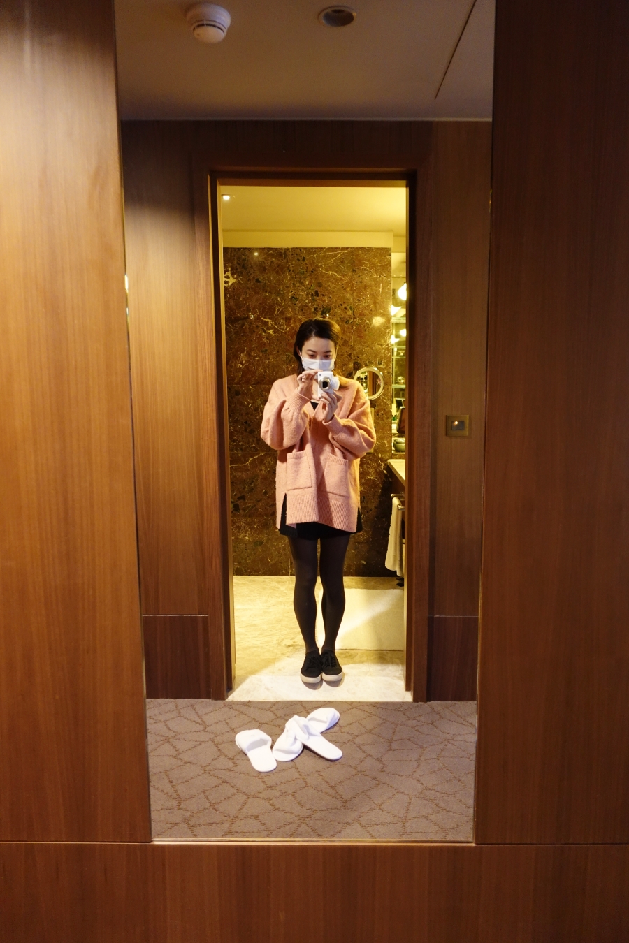 台北五星級飯店遠東香格里拉尊榮家庭房四人房開箱住宿心得，全身鏡