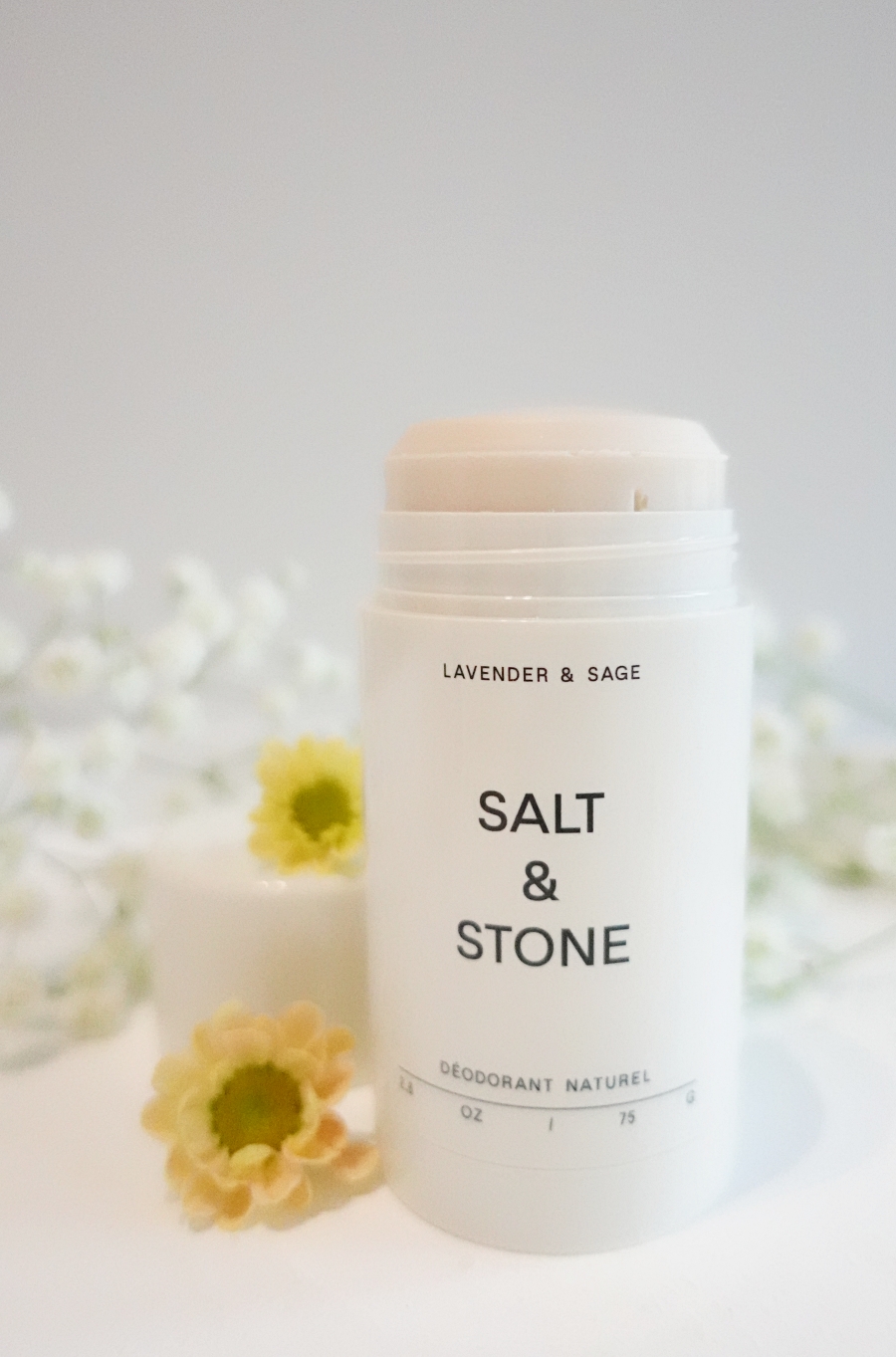 體香劑推薦SALT&STONE體香膏薰衣草海鹽，濃厚的薰衣草味非常療癒