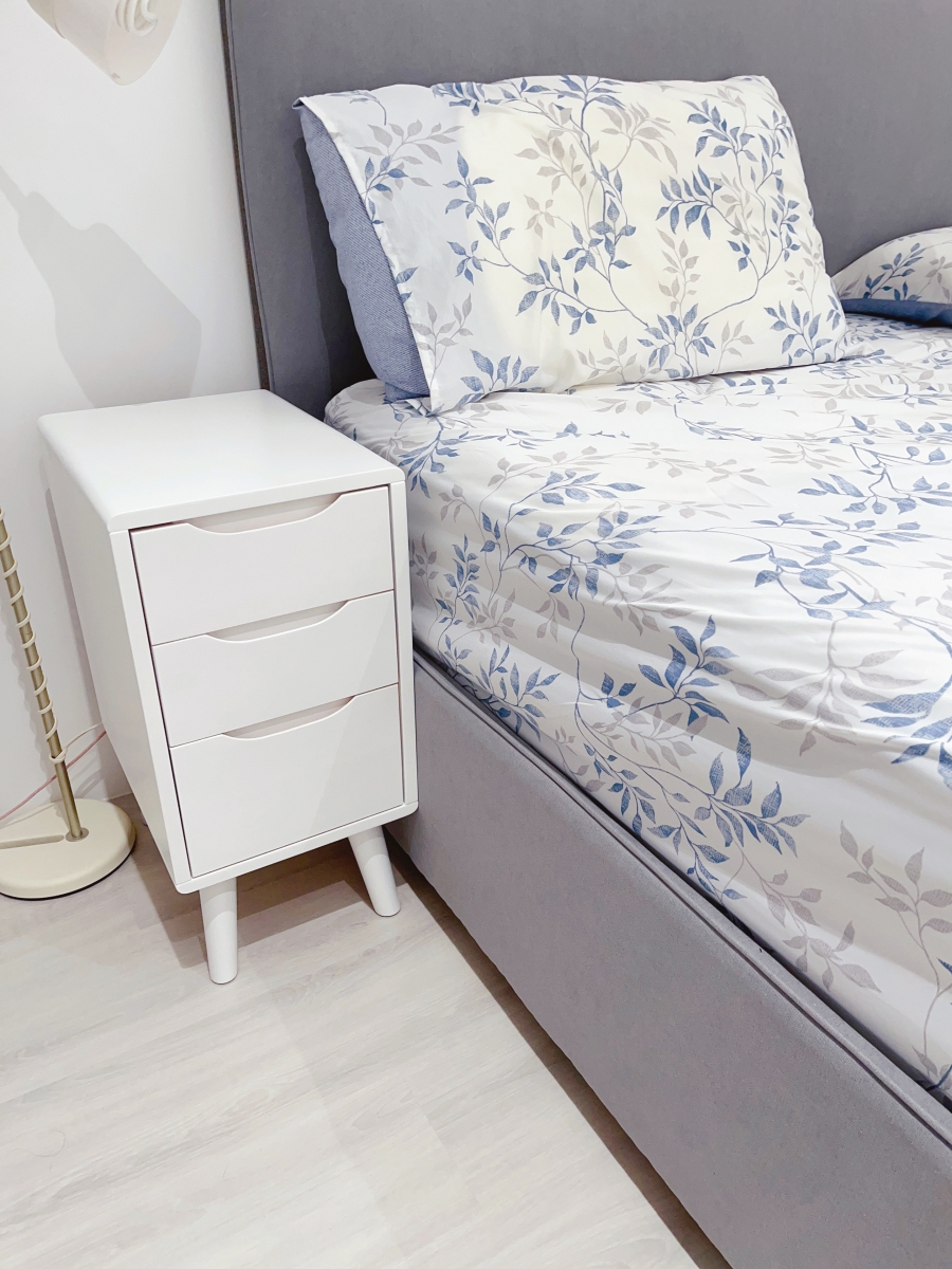 【淘寶買傢俱】白色北歐風迷你床頭櫃，超窄版床頭櫃可訂製超滿意心得