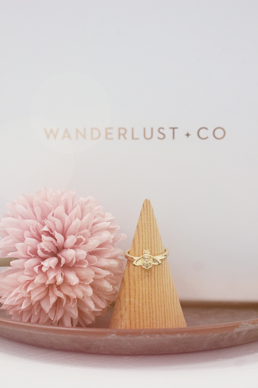 Wanderlust+Co小蜜蜂戒指澳洲平價飾品推薦