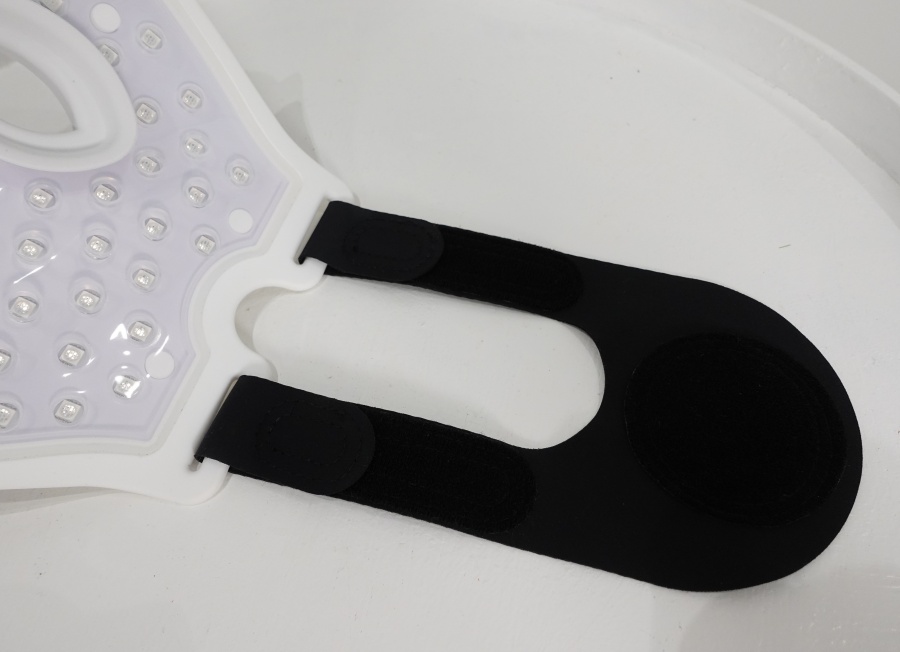 【美容儀分享】CurrentBody LED 4合1光療面膜儀開箱+使用心得(文末與經典款面膜儀比較分享) 【美容儀分享】CurrentBody LED 4合1光療面膜儀開箱+使用心得(文末與經典款面膜儀比較分享)