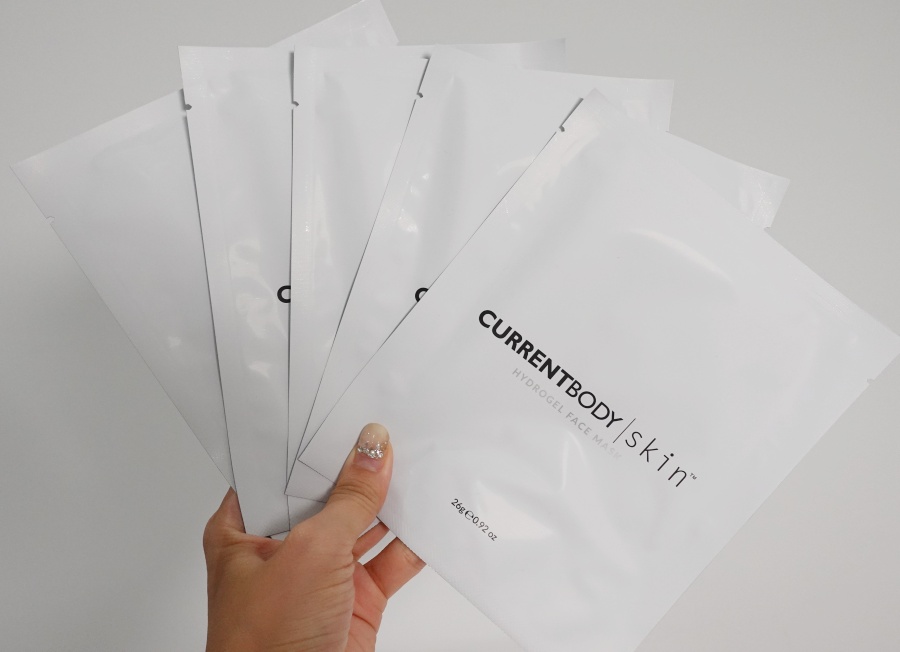 【美容儀分享】CurrentBody LED 4合1光療面膜儀開箱+使用心得(文末與經典款面膜儀比較分享) 【美容儀分享】CurrentBody LED 4合1光療面膜儀開箱+使用心得(文末與經典款面膜儀比較分享)
