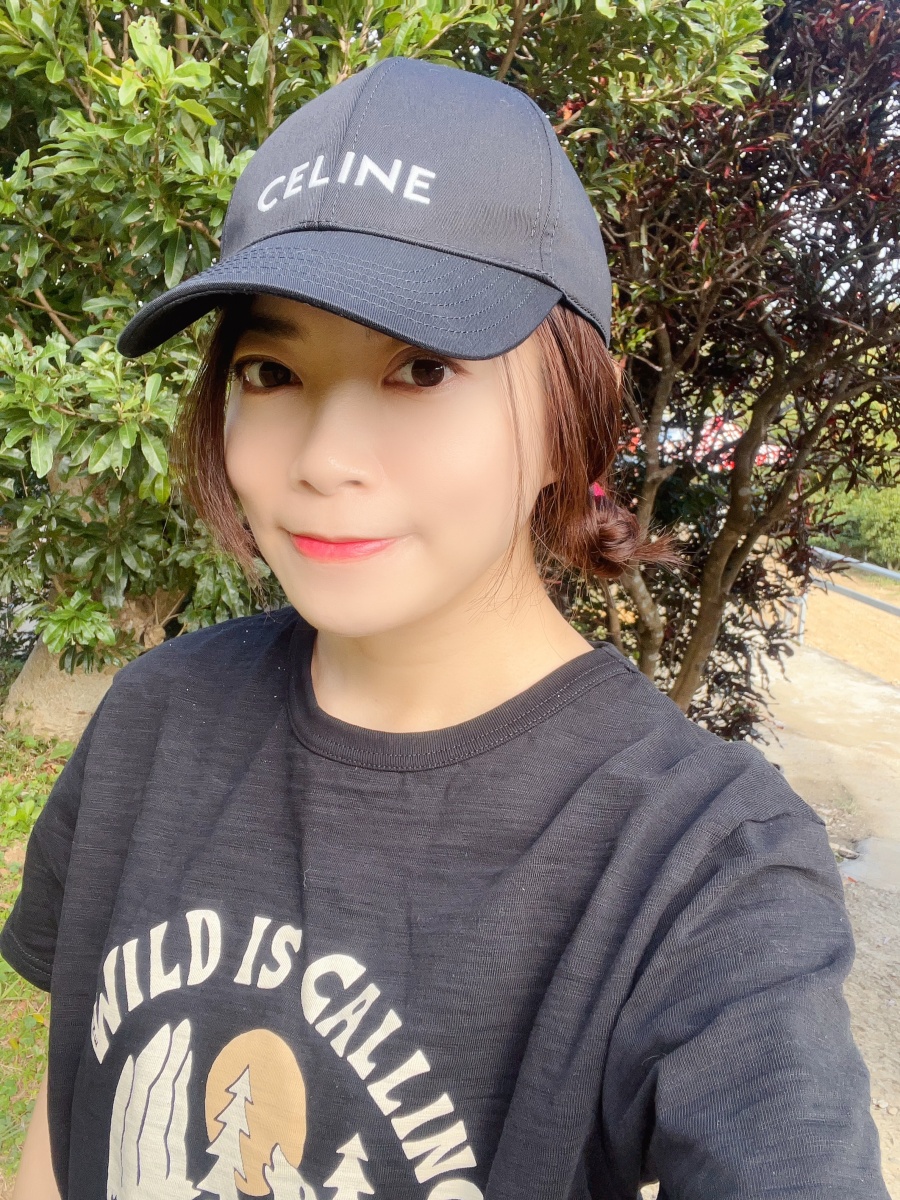 日本買黑色CELINE棒球帽刺繡棒球帽日本價格開箱實戴修飾臉型