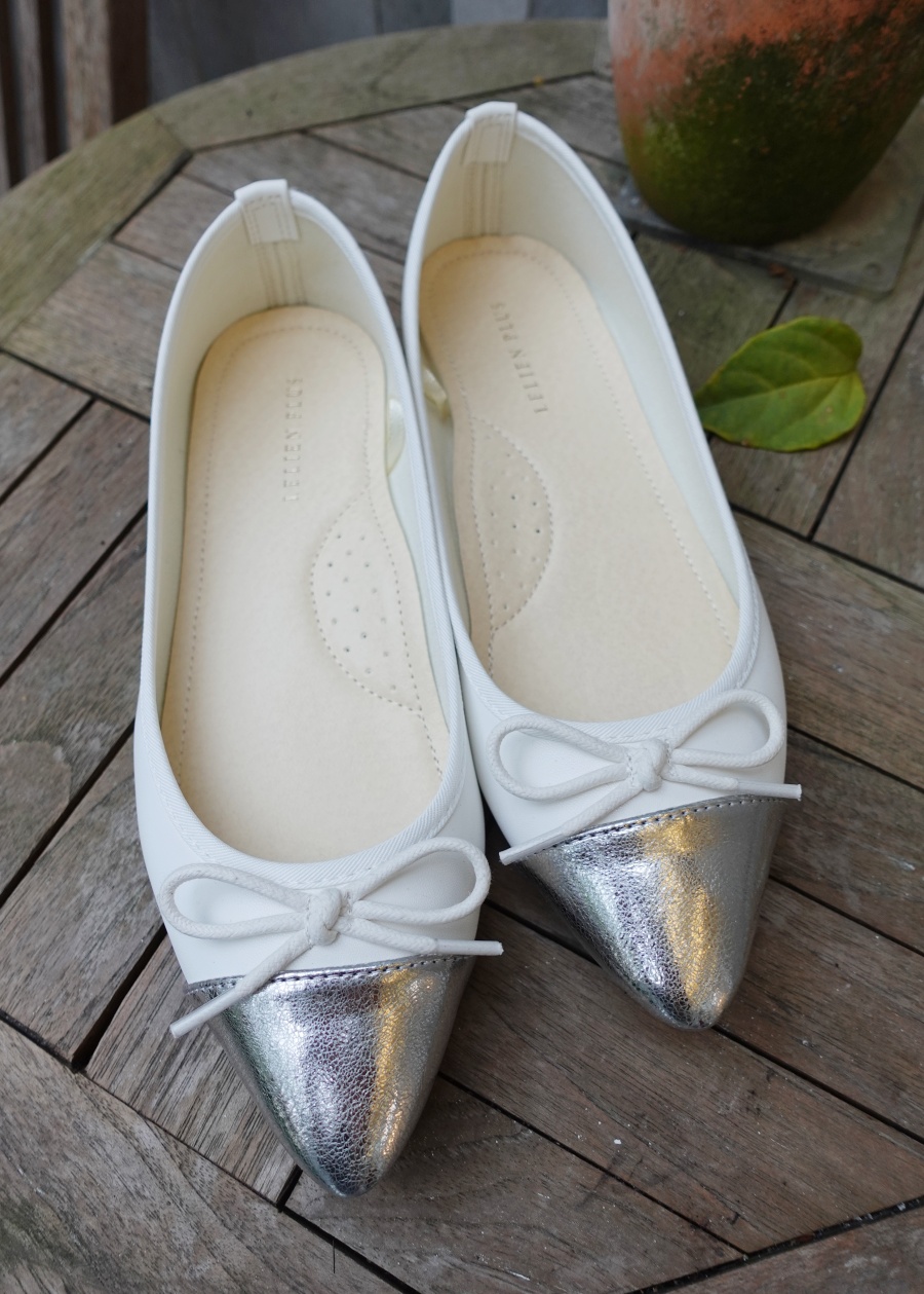 AmiAmi平底娃娃鞋白銀色芭蕾舞鞋
