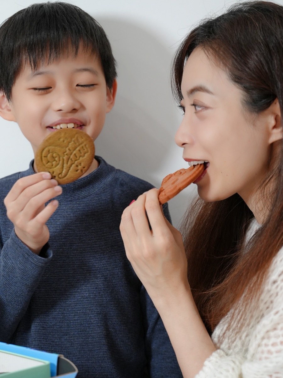 【菓實日】充滿台灣特色的法式手工餅乾禮盒,彌月禮盒、致贈國外友人的伴手禮首選 【菓實日】充滿台灣特色的法式手工餅乾禮盒,彌月禮盒、致贈國外友人的伴手禮首選