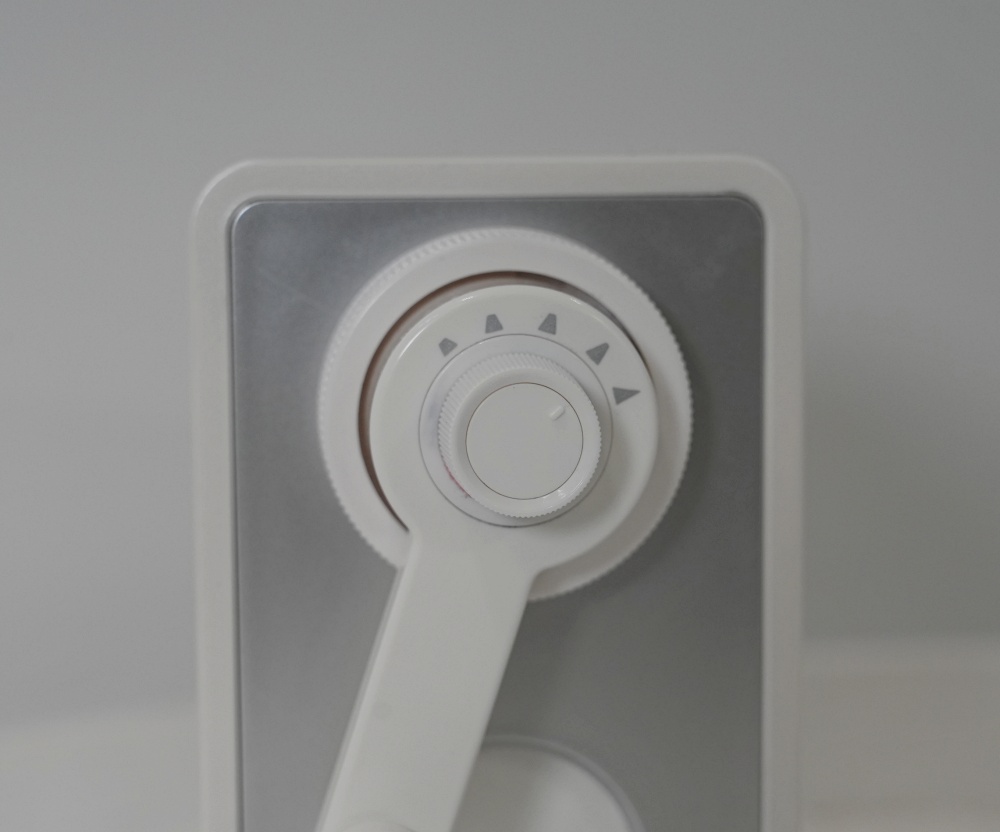 【小學生文具】Deli得力削鉛筆機，最好用的美型削鉛筆機，來自小二媽媽的真心推！
