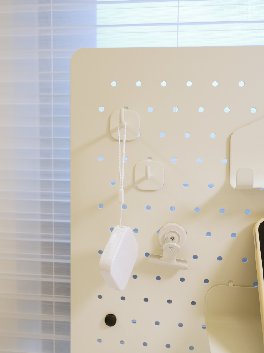 【裝潢日記】書桌兼化妝桌?我靠funte升降桌當我的機能工作桌