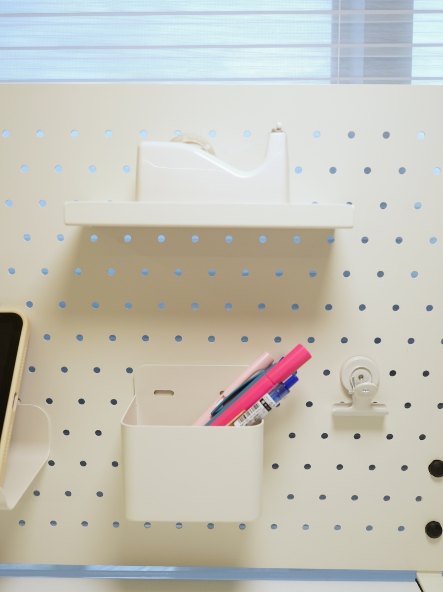 【裝潢日記】書桌兼化妝桌?我靠funte升降桌當我的機能工作桌