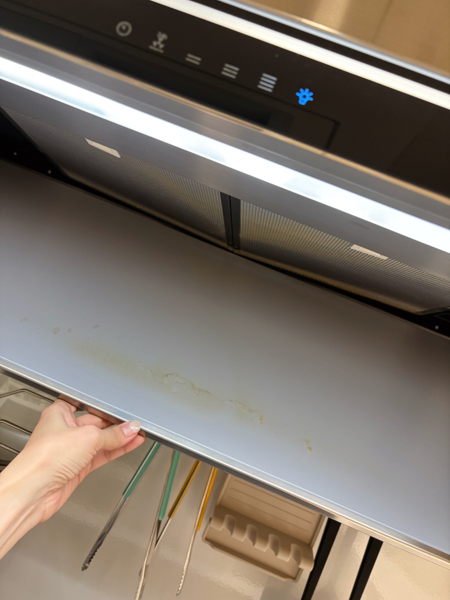 【裝潢日記】新家的Falmec超靜音排油煙機，超強吸力的美型抽油煙機♥︎