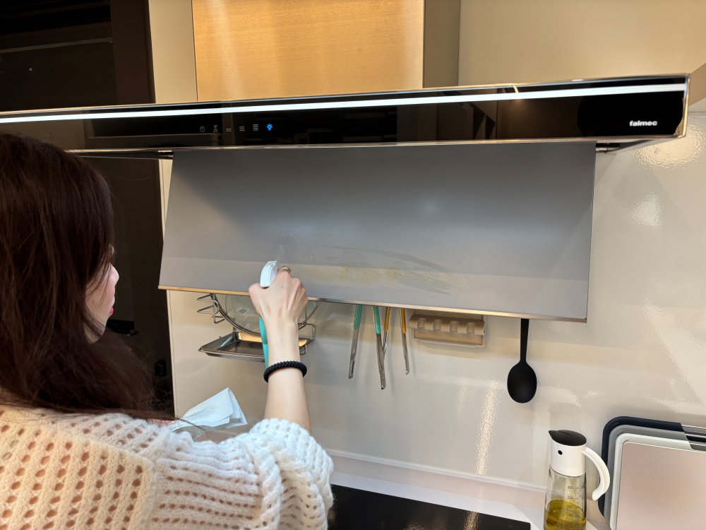 【裝潢日記】新家的Falmec超靜音排油煙機，超強吸力的美型抽油煙機♥︎