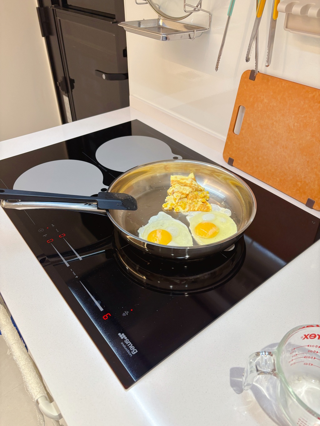 【裝潢日記】新家的Falmec超靜音排油煙機，超強吸力的美型抽油煙機♥︎