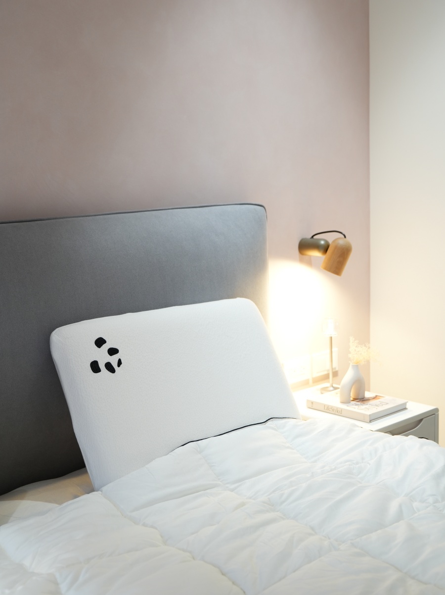 【新家開箱】主臥軟裝哲學:英國Panda London甜夢枕&朵朵被,用雲朵般的觸感打造最美睡眠空間 【新家開箱】主臥軟裝哲學:英國Panda London甜夢枕&朵朵被,用雲朵般的觸感打造最美睡眠空間