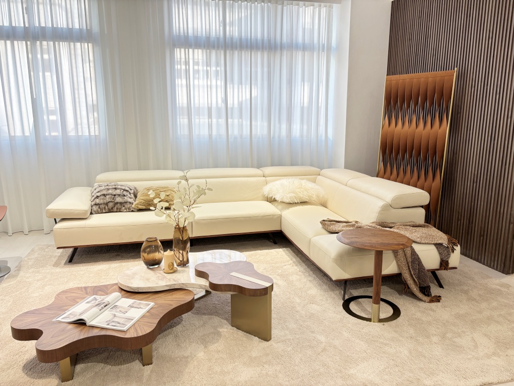 【裝潢日記】被問翻的圓型餐桌，在MOOYU睦寓訂製一張仛寂風餐桌