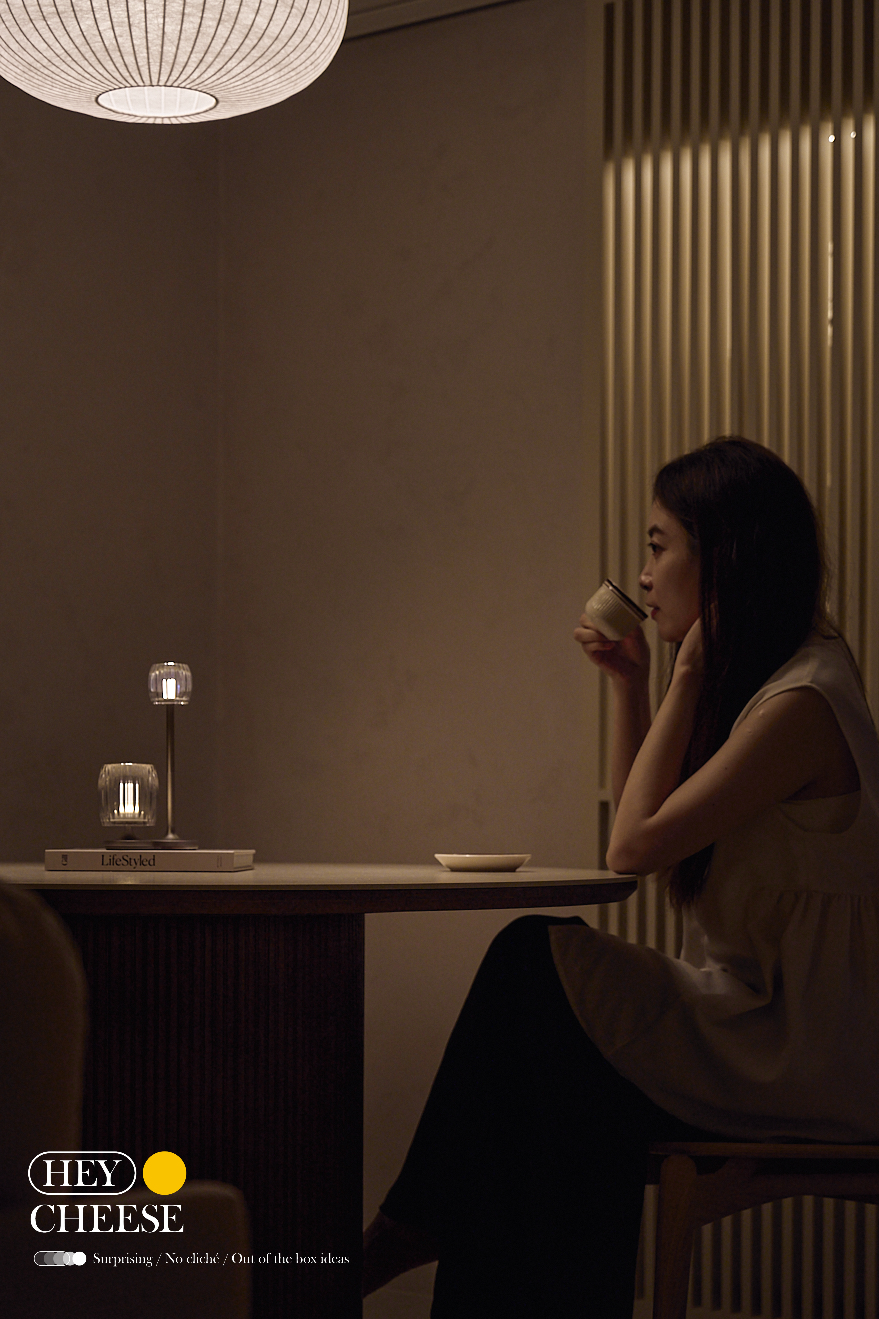 【裝潢日記】被問翻的圓型餐桌，在MOOYU睦寓訂製一張仛寂風餐桌