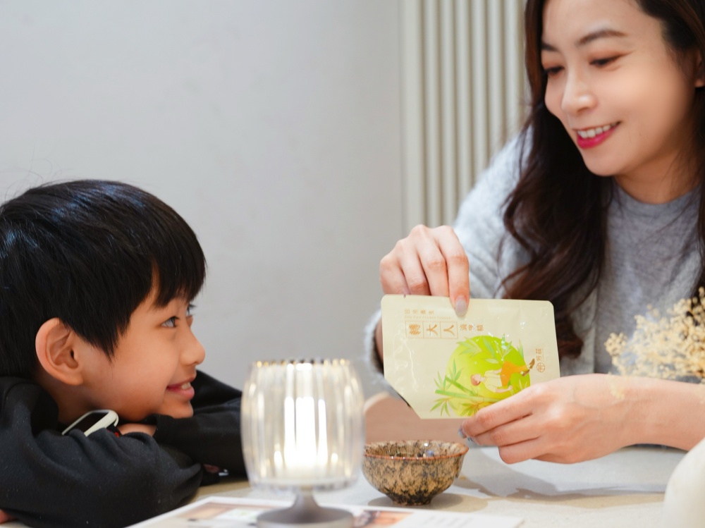 【芳茲】轉大人滴雞精，成長期孩子補充營養的好幫手