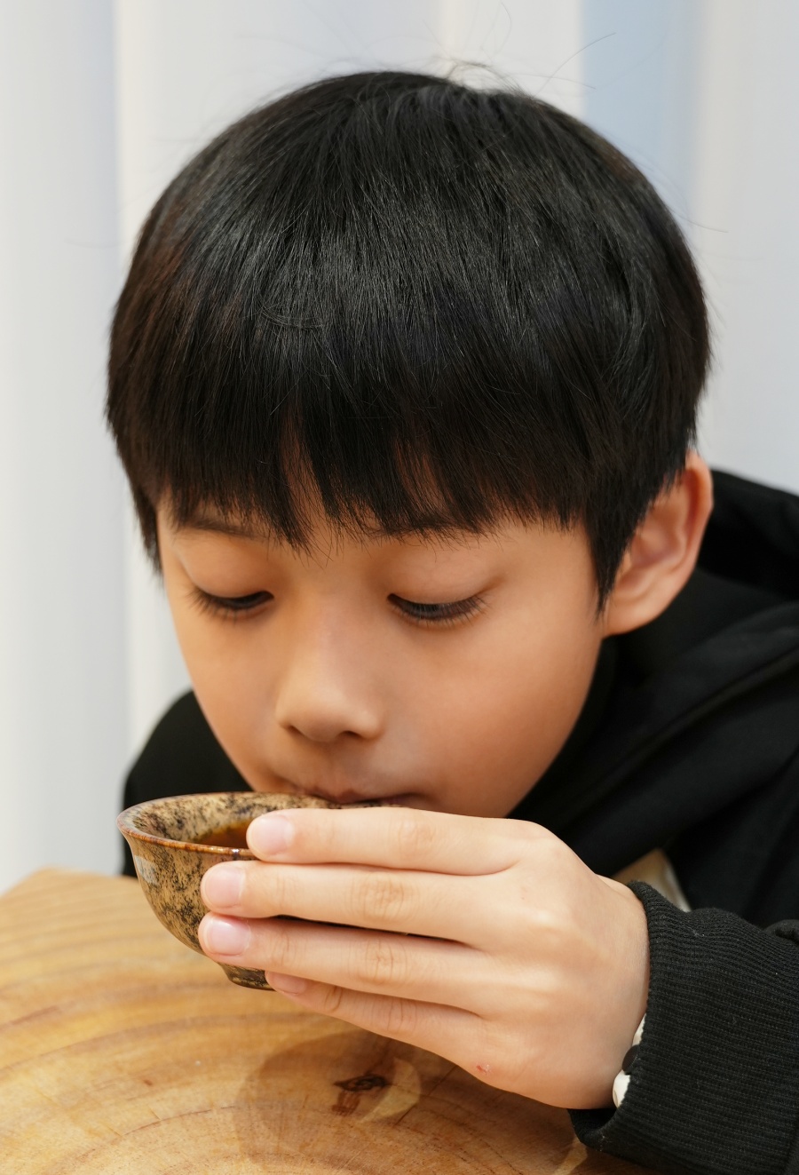 【芳茲】轉大人滴雞精，成長期孩子補充營養的好幫手