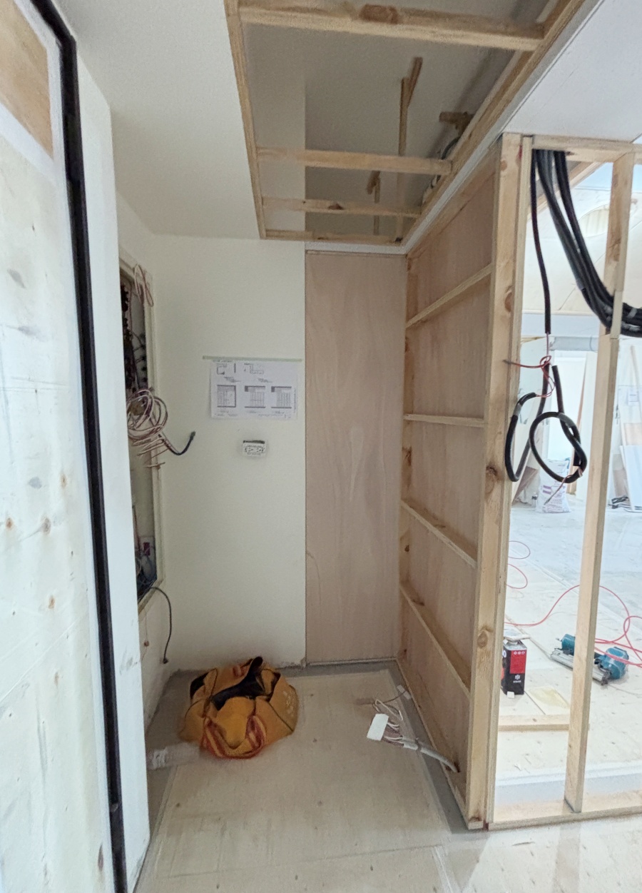 【新家開箱】從玄關櫃開始的收納小巧思~為生活量身訂製的裝潢日記