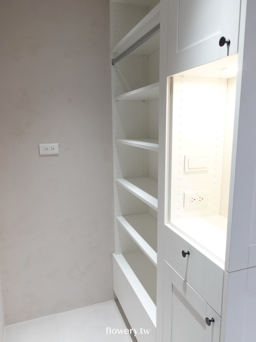 【新家開箱】從玄關櫃開始的收納小巧思~為生活量身訂製的裝潢日記