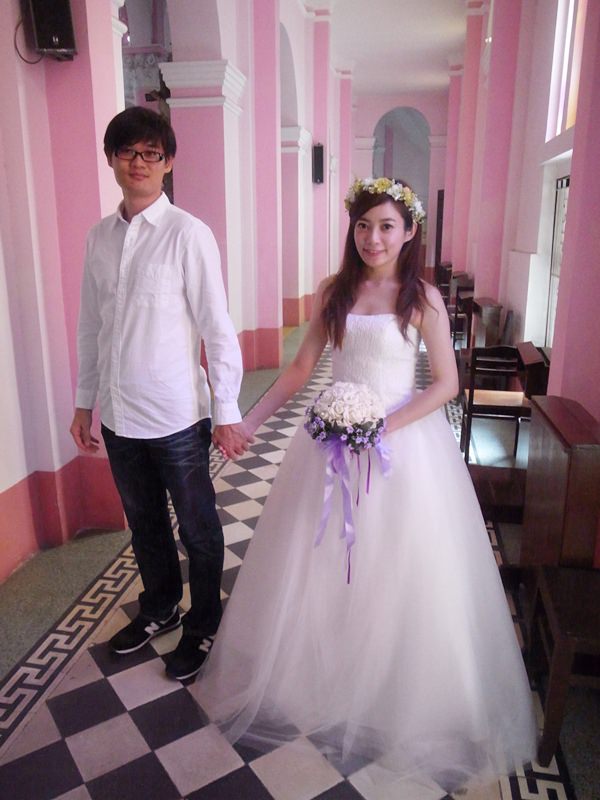 自己拍婚紗-越南自助婚紗-胡志明市粉紅教堂新定教堂西貢耶穌聖心堂拍婚紗-淘寶婚紗 (100)