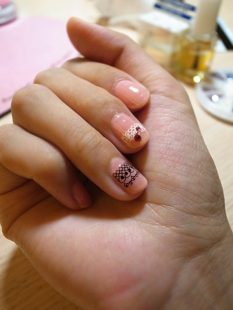 【Nail】小花的指甲彩繪~嫩橘蕾絲