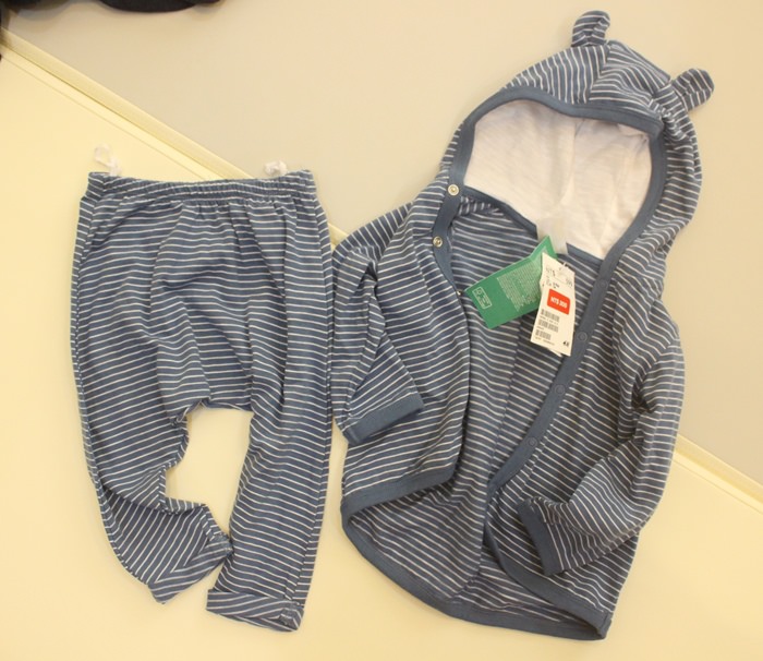 H&M 童裝 嬰兒衣物 購物戰利品 寶寶衣物 兒童衣物 包屁衣 西門旗艦店 打折好好買(34)