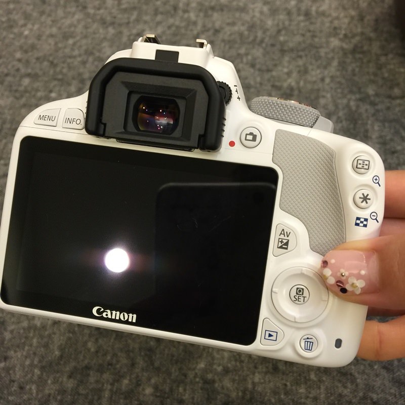 佳能Canon EOS Kiss X7 100D世界最輕最小單眼-白色適合女生-新垣結衣-日本Big Camera京都大阪戰利品 (22)