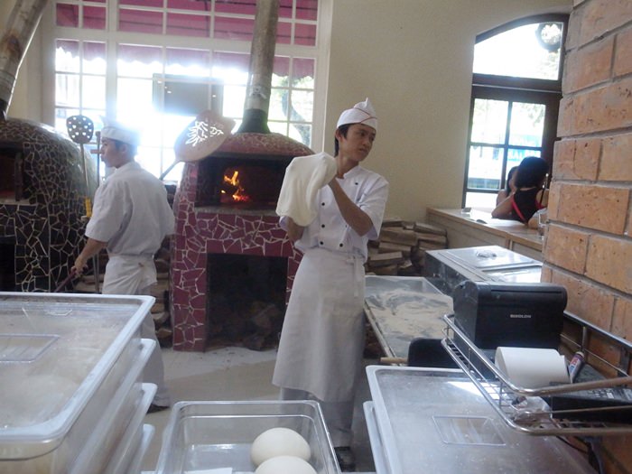 BUZZA PIZZA 韓式窯烤披薩店-越南旅遊-胡志明市第一郡檳城市場旁-vietnam HCMC (31)