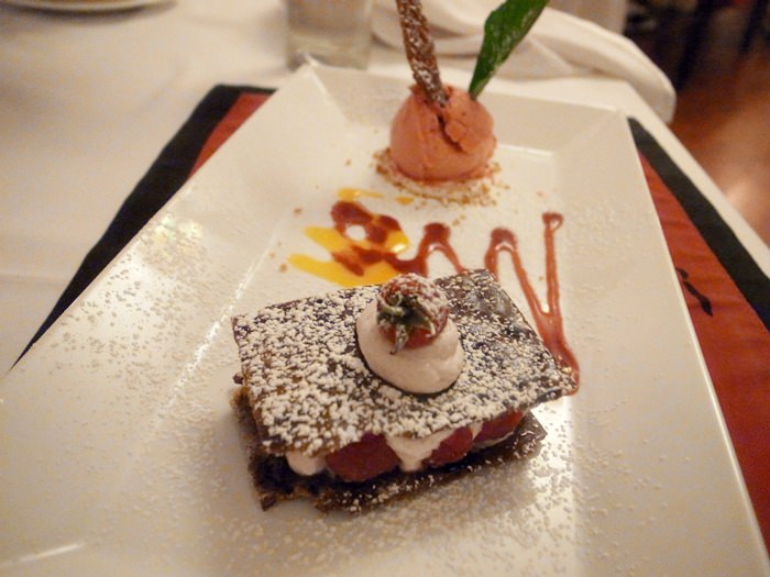 越南旅遊胡志明市自助旅行必吃法國料理推薦法國餐廳trois gourmands 3G法國料理超威甜點美食起司 (124)