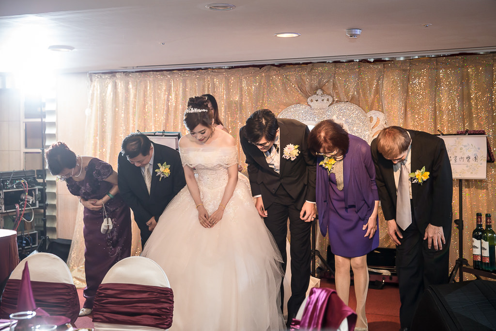 台南Lois婚嫁法式手工婚紗-禮服試穿婚紗試穿白紗試穿-禮服挑選 (4)
