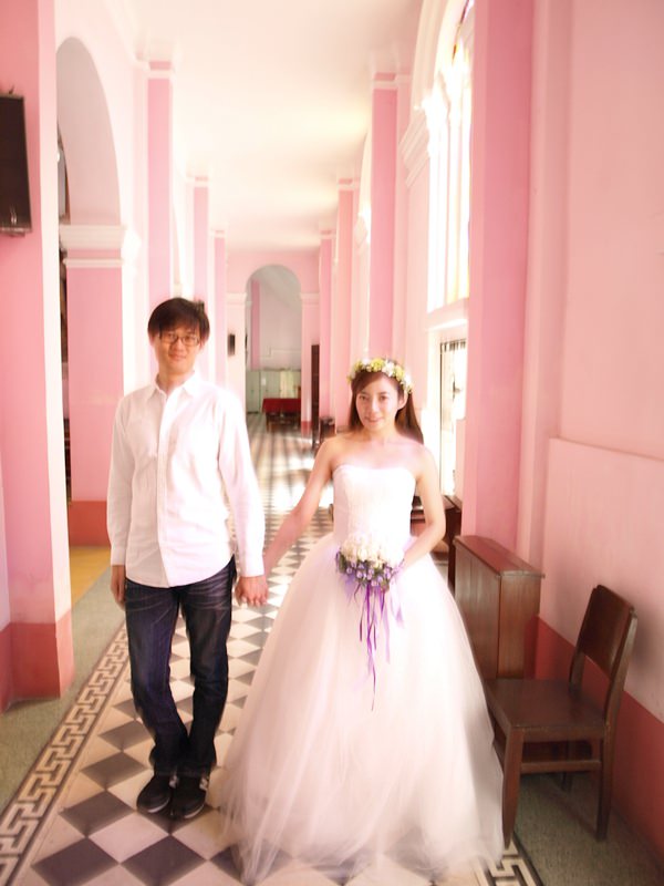 自己拍婚紗-越南自助婚紗-胡志明市粉紅教堂新定教堂西貢耶穌聖心堂拍婚紗-淘寶婚紗 (133)