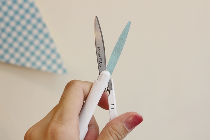 PLUS 攜帶型筆型剪刀 文具 (15)